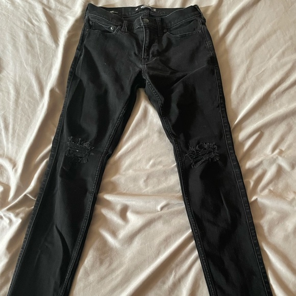 Black ripped , skinny jeans - Picture 1 of 2